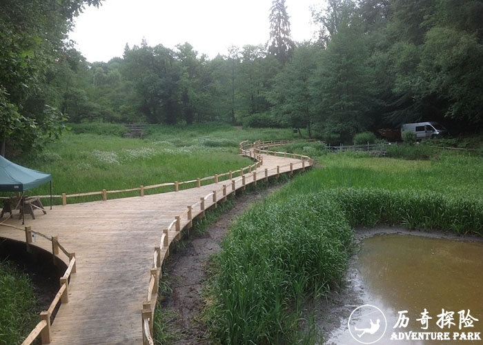 栈道塑木厂家 园林景观步道 户外塑木防水防蛀观光栈道 空心木塑步道